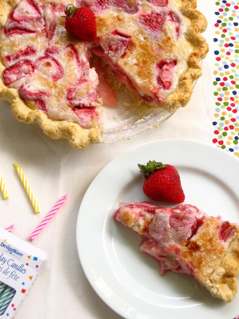 Summer Strawberry Sour Cream Pie Willow Bird Baking